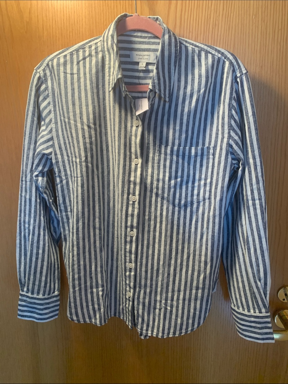 New! Banana Republic Linen-Blend Navy and White Striped Button-Down Shirt